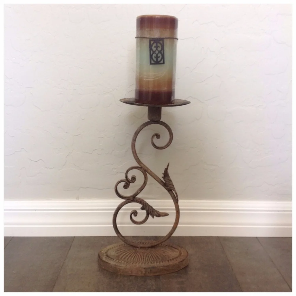 Rusty Metal Candleholder